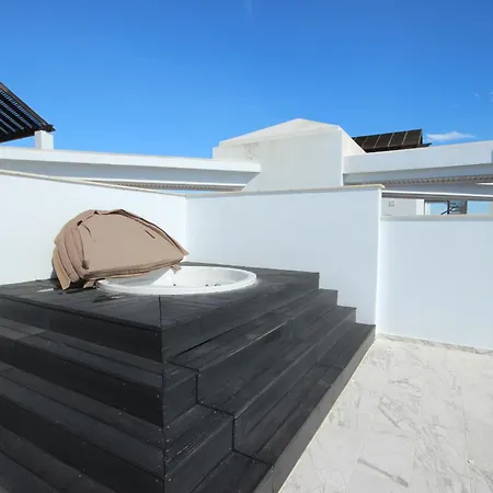 Apartment Beachfront Penthouse With Sea Views, Hot Tub, Bbq Casares